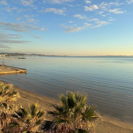 Beach Front Superior Apartment ドゥラス エクステリア 写真