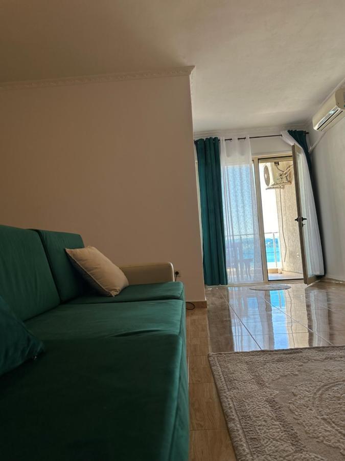 Beach Front Superior Apartment ドゥラス エクステリア 写真
