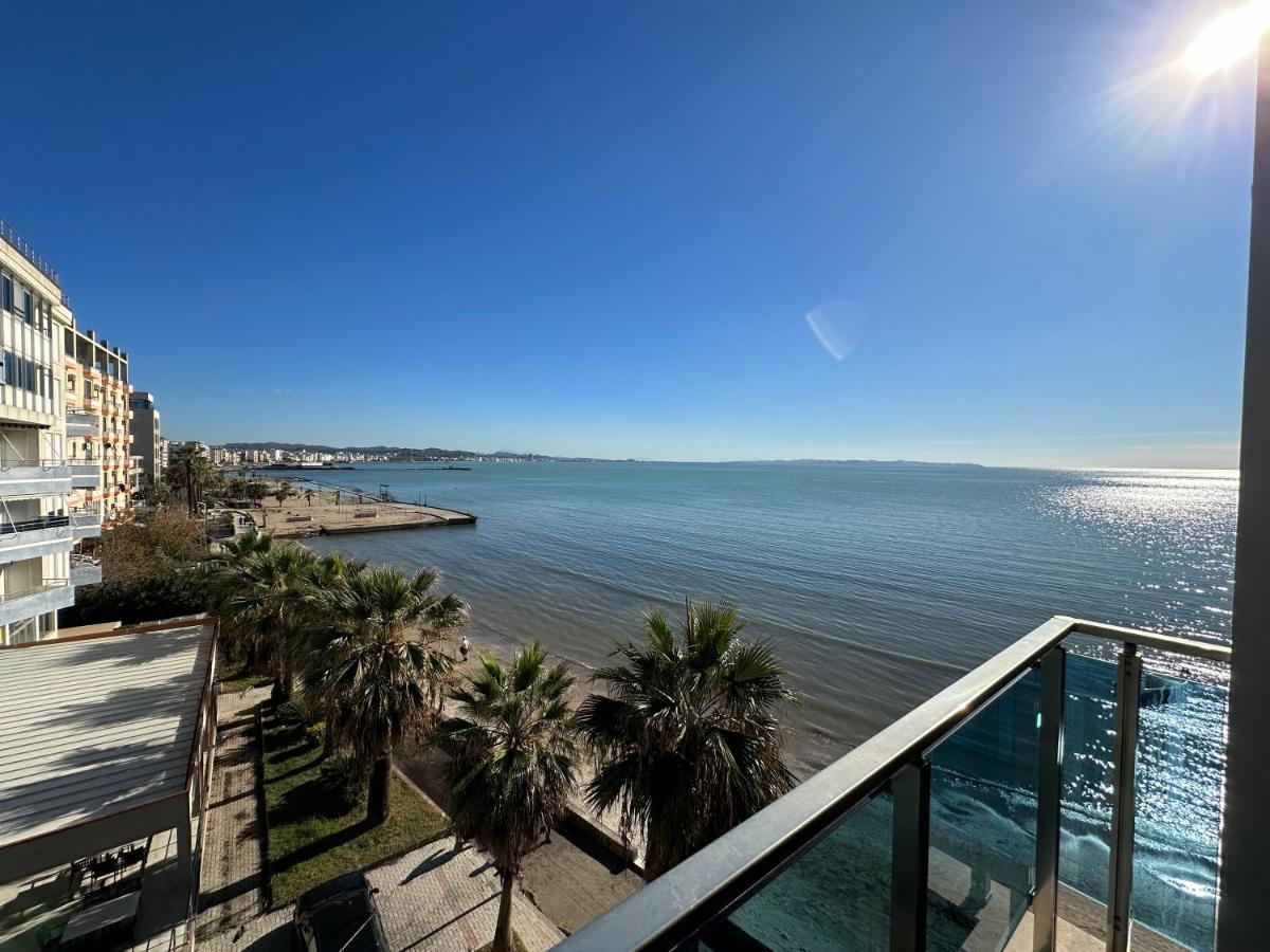Beach Front Superior Apartment ドゥラス エクステリア 写真